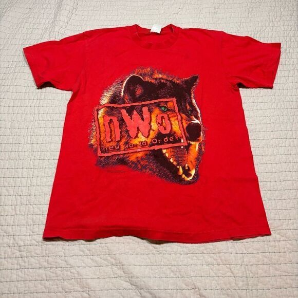 Vintage 1998 WCW NWO New World Order Wolf Pack T-Shirt - Picture 1 of 6